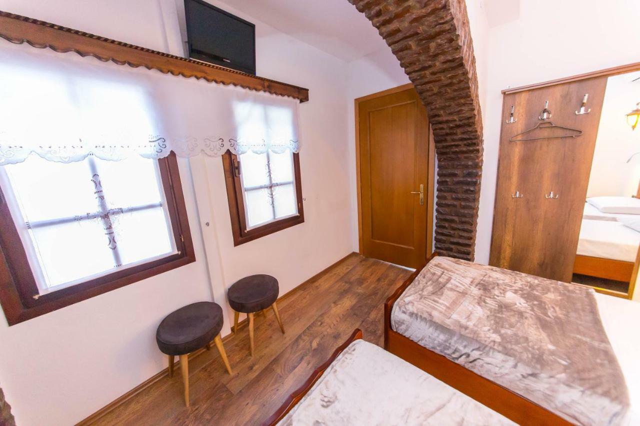 Heraklis Hotel 베라트 외부 사진